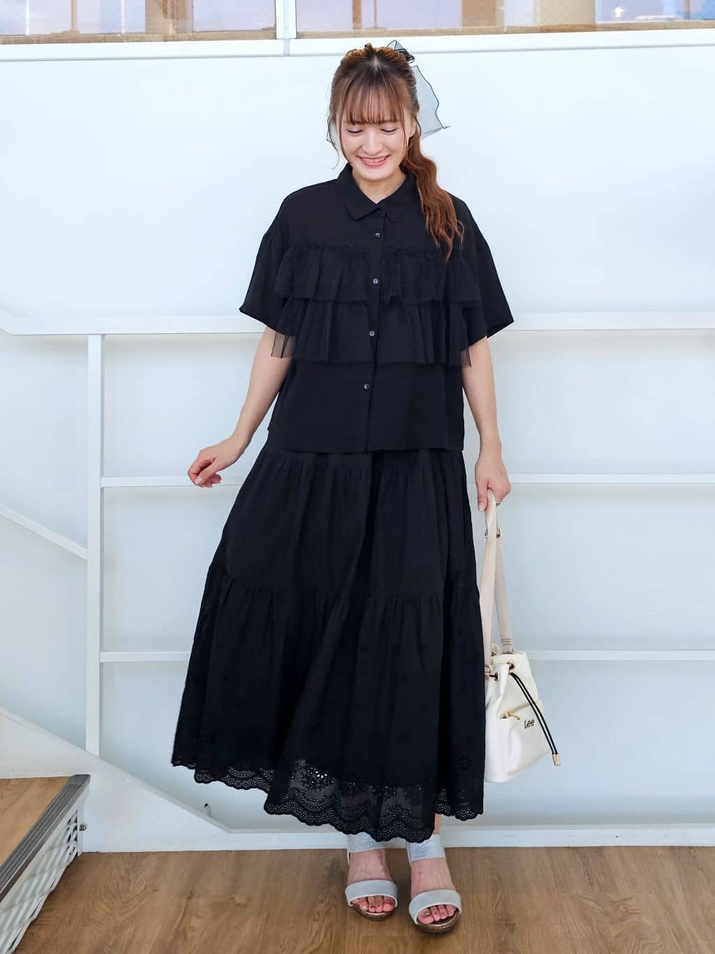 ゆゆさんの「SHOO･LA･RUE｜【S-LL】一枚でサマ見え チュールドッキングシャツ」を使ったコーディネート