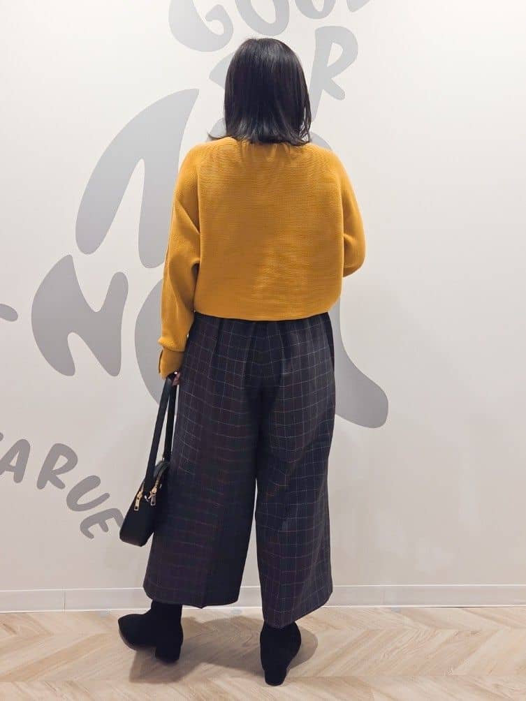 TSUCHIYAさんの「SHOO･LA･RUE｜【着丈選べる】大人のきれいめスタイルに ウールフィール ワイドパンツ」を使ったコーディネート