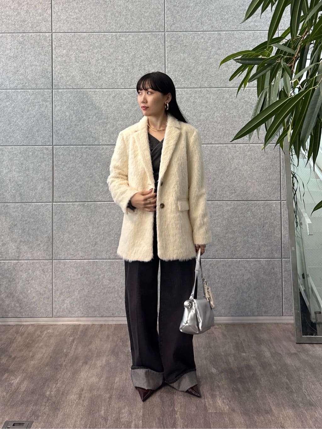 rinaさんの「INDIVI｜ロールアップデニム」を使ったコーディネート