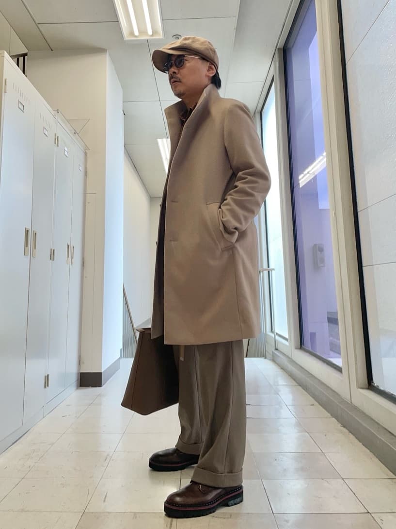 MAKOTO AIさんの「TAKEO KIKUCHI｜【ウールカシミヤブレンド】ビーバー調 スタンドカラー コート」を使ったコーディネート