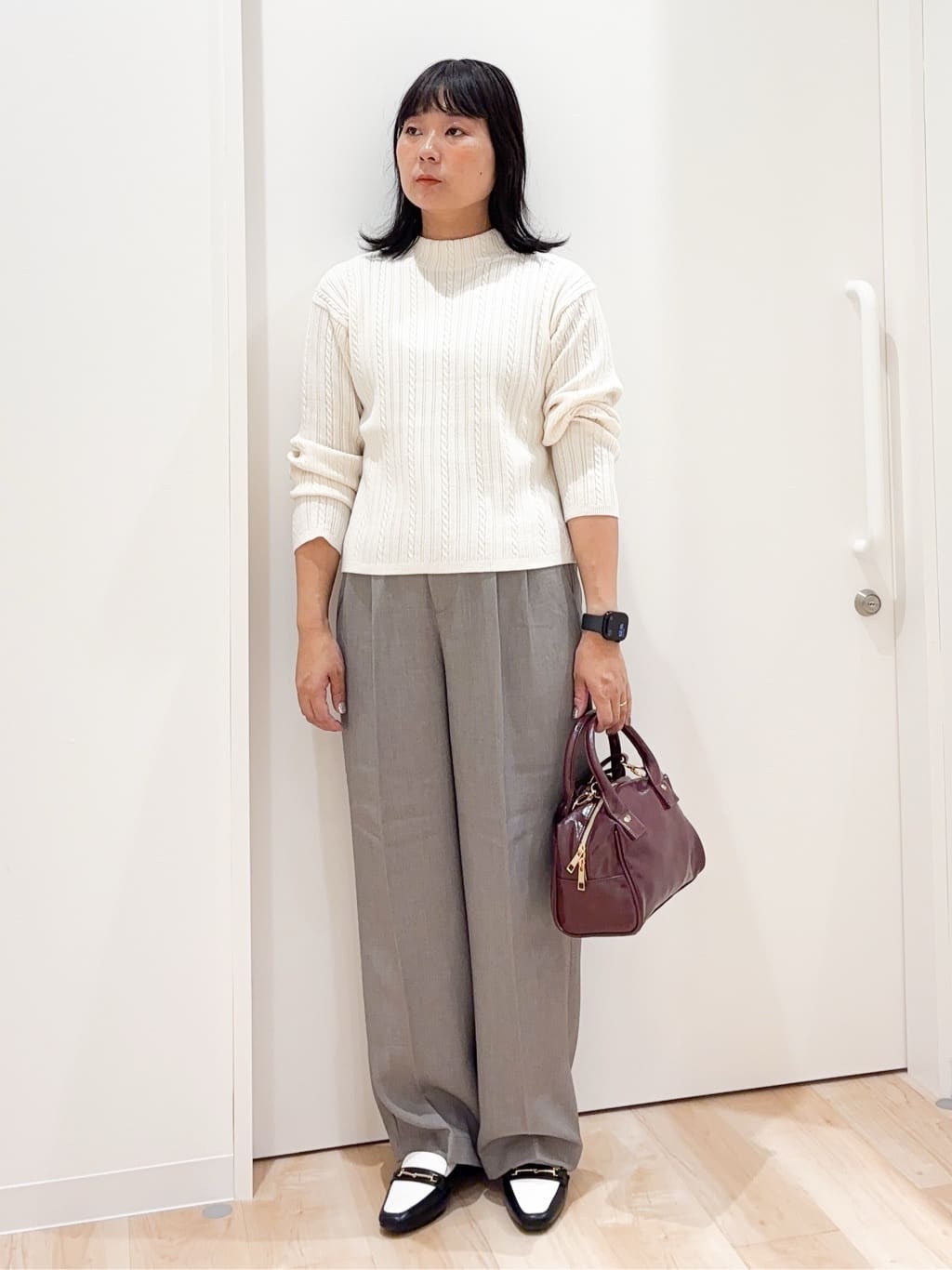 miraiさんの「grove｜軽やかフェザーで魅せる、クラシカルな主役カーディガン」を使ったコーディネート