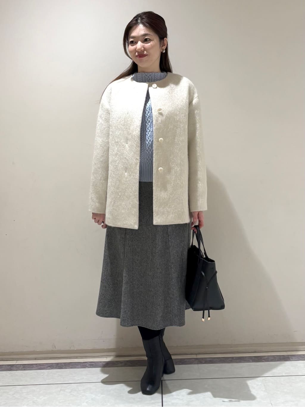 sakiさんの「COUP DE CHANCE｜【手洗い可／日本製】ケーブルニット」を使ったコーディネート