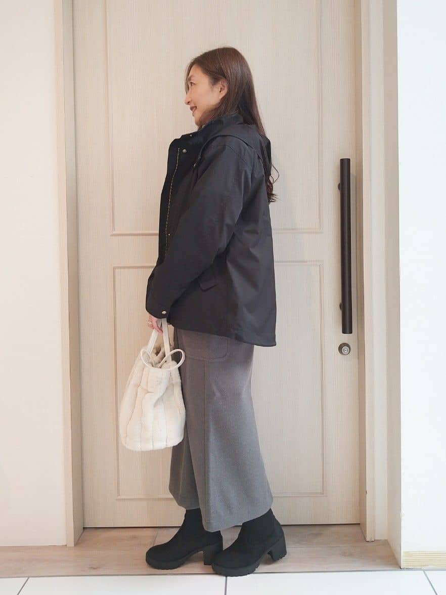 mi-saさんの「SHOO･LA･RUE｜【高レビュー/2WAY】きれい見えで上品な ストライプファートートバッグ」を使ったコーディネート