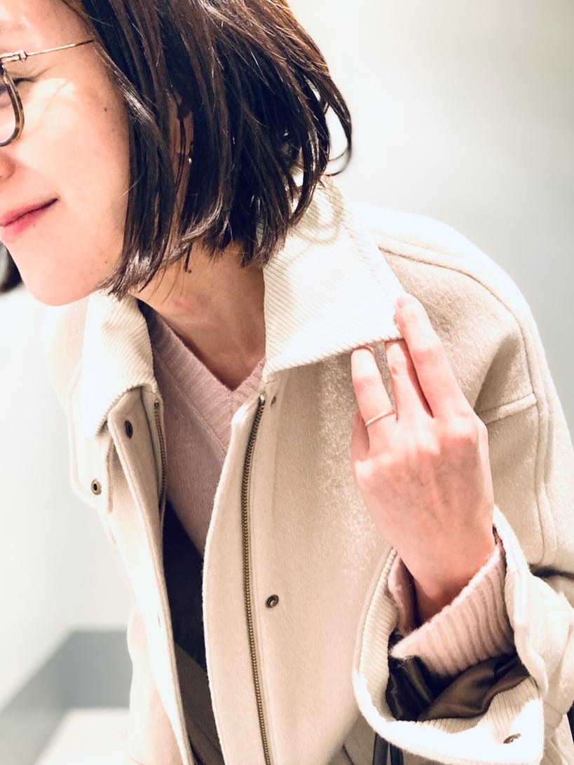Furuさんの「DRESSTERIOR｜アルパカブレンドVネックニット」を使ったコーディネート
