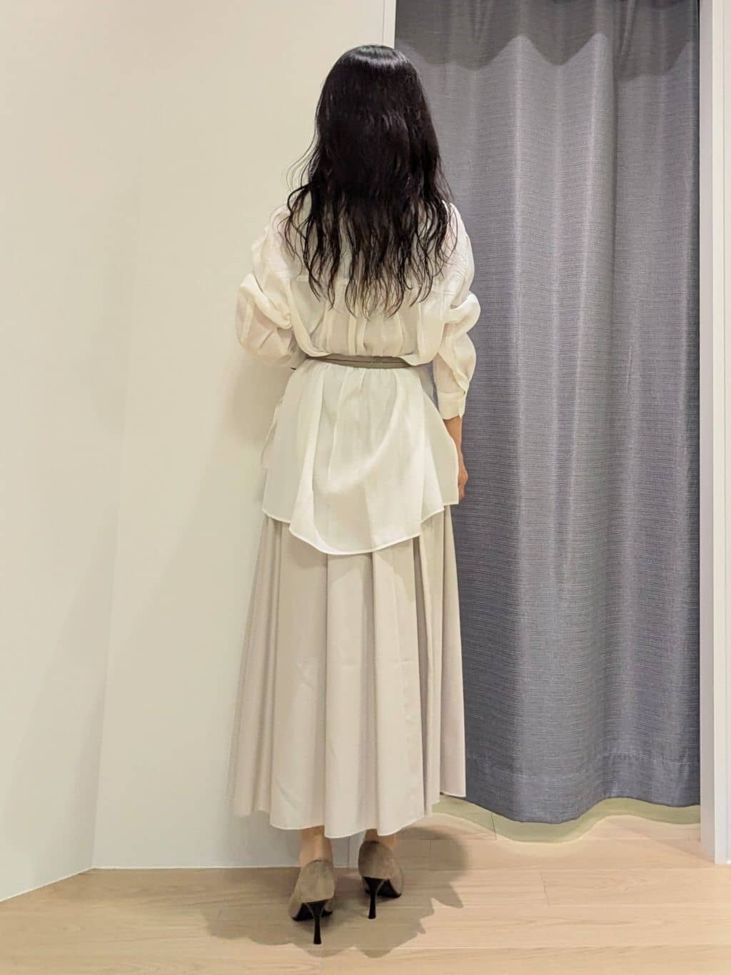 miiさんの「INDIVI｜【体型カバー／清涼感】シアーオーバーシャツ」を使ったコーディネート