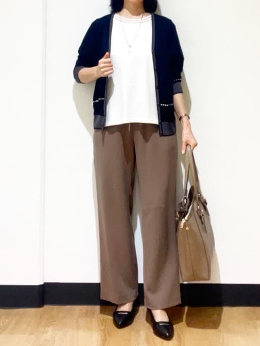 フクさんの「Reflect｜【インナーにおすすめ◎】シアーネックデザインプルオーバー」を使ったコーディネート