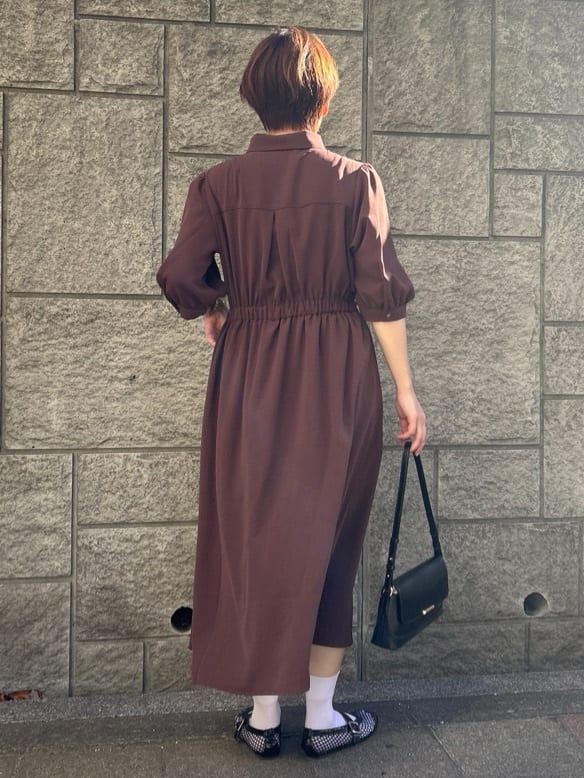 ga_riさんの「THE SHOP TK｜5分袖シャツワンピース【防シワ/吸水速乾/UVケア/洗濯機OK】」を使ったコーディネート