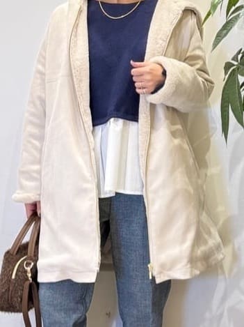 misakiさんの「SHOO･LA･RUE｜【S-LL】気になる腰回りをカバー レイヤード風ドッキングトップス」を使ったコーディネート