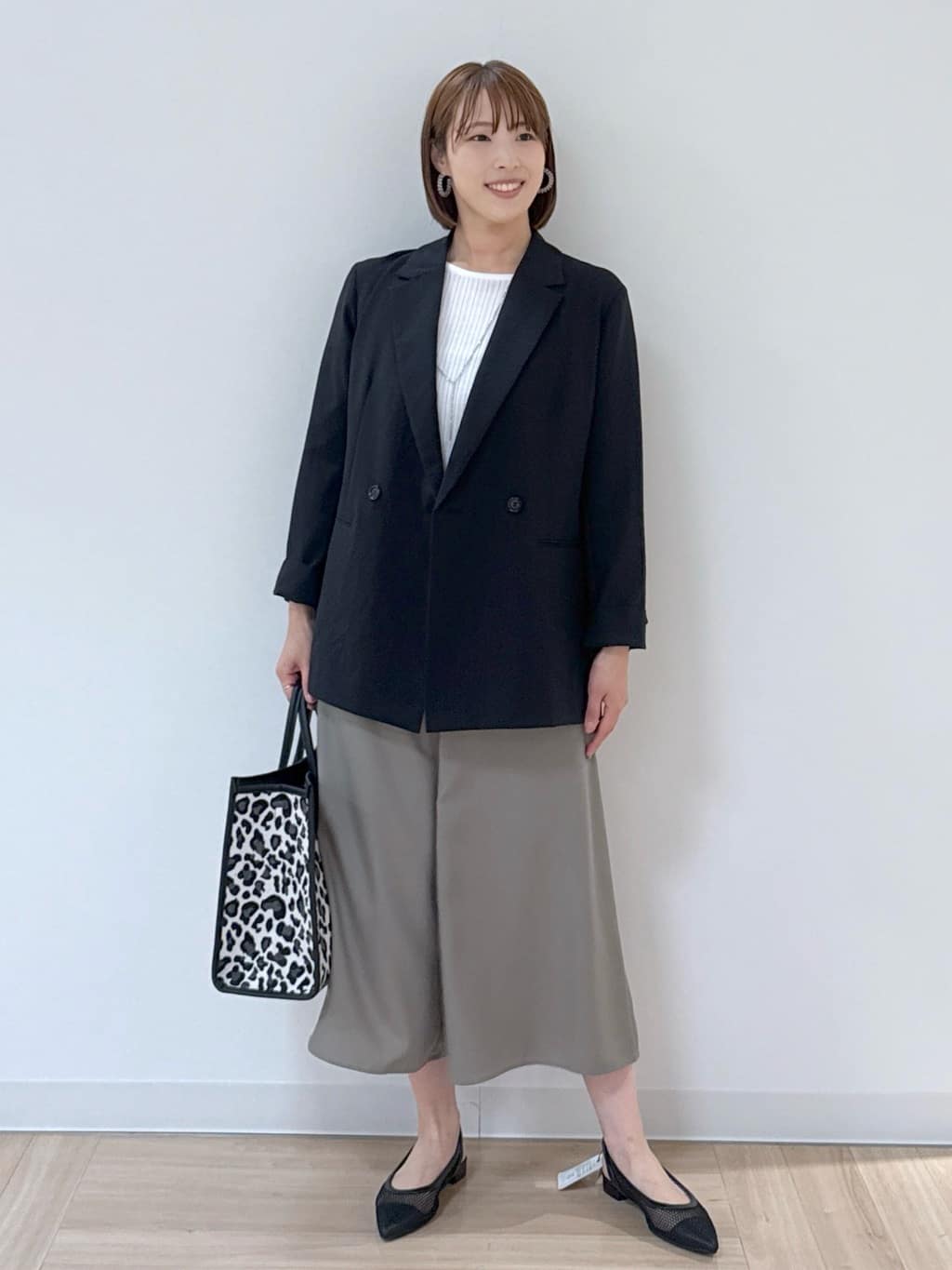 amiさんの「Reflect｜◆【マシンウォッシュ可／セットアップ可／通勤におすすめ】ドライタッチダブルジャケット」を使ったコーディネート