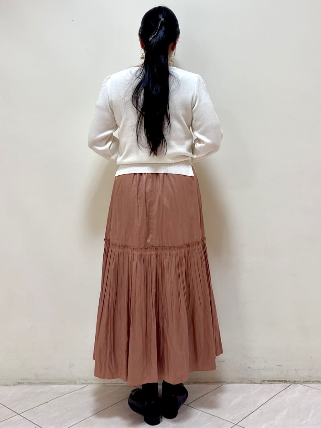 rincoさんの「Reflect｜【選べる8色／スカートにもパンツにも◎】ウール混ボートネックニット」を使ったコーディネート