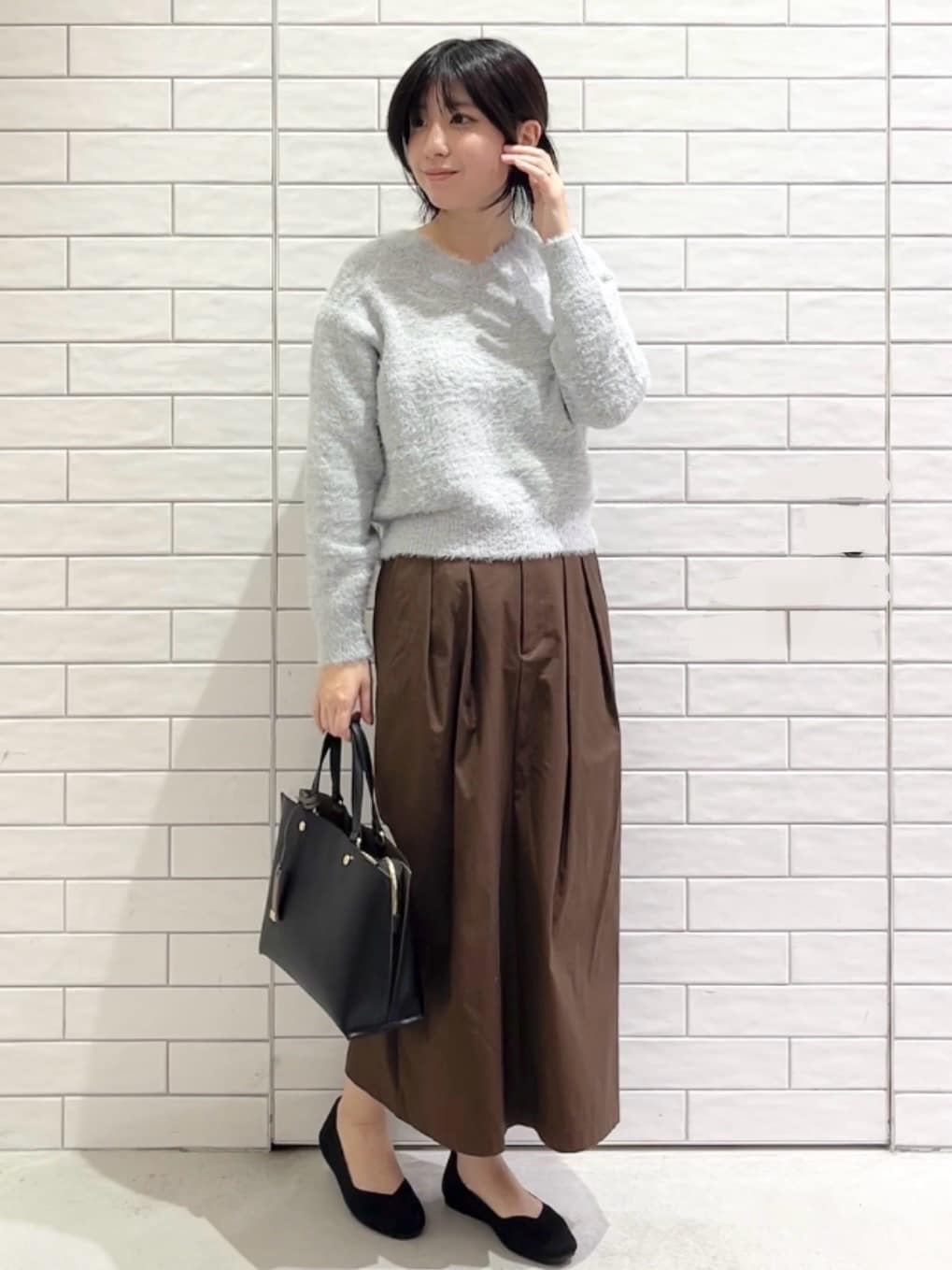 しおりさんの「OPAQUE.CLIP｜カシミヤブレンドウールチェスターコート」を使ったコーディネート
