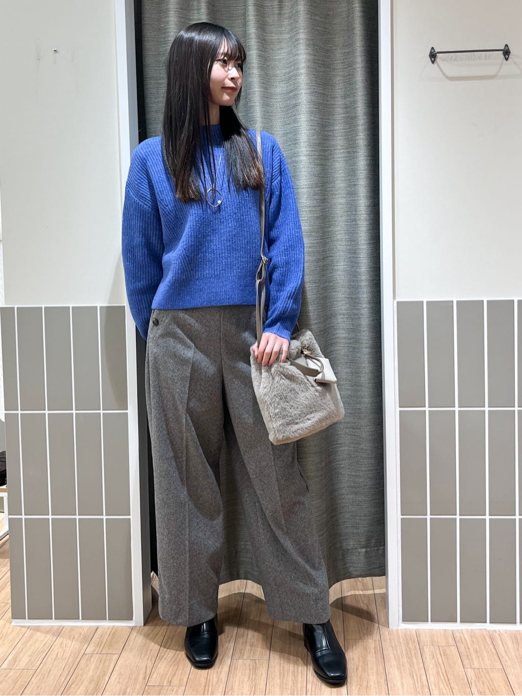 Kotoさんの「grove｜【洗える】ふんわりウール混ボトルネックニット」を使ったコーディネート