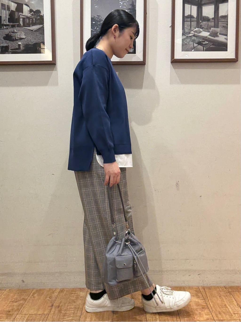 Tsuruさんの「SHOO･LA･RUE｜【洗濯機可/S-LL】すっきり上品きれい見え タックワイドパンツ」を使ったコーディネート