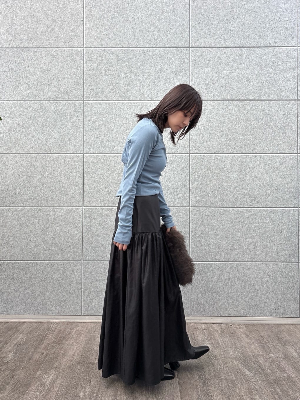 erikaさんの「INDIVI｜カットアウトカットソー」を使ったコーディネート