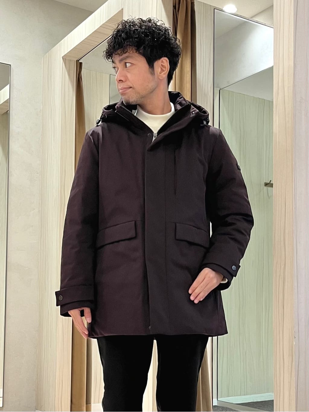 URAさんの「TAKEO KIKUCHI｜モールクオーターモックネック」を使ったコーディネート