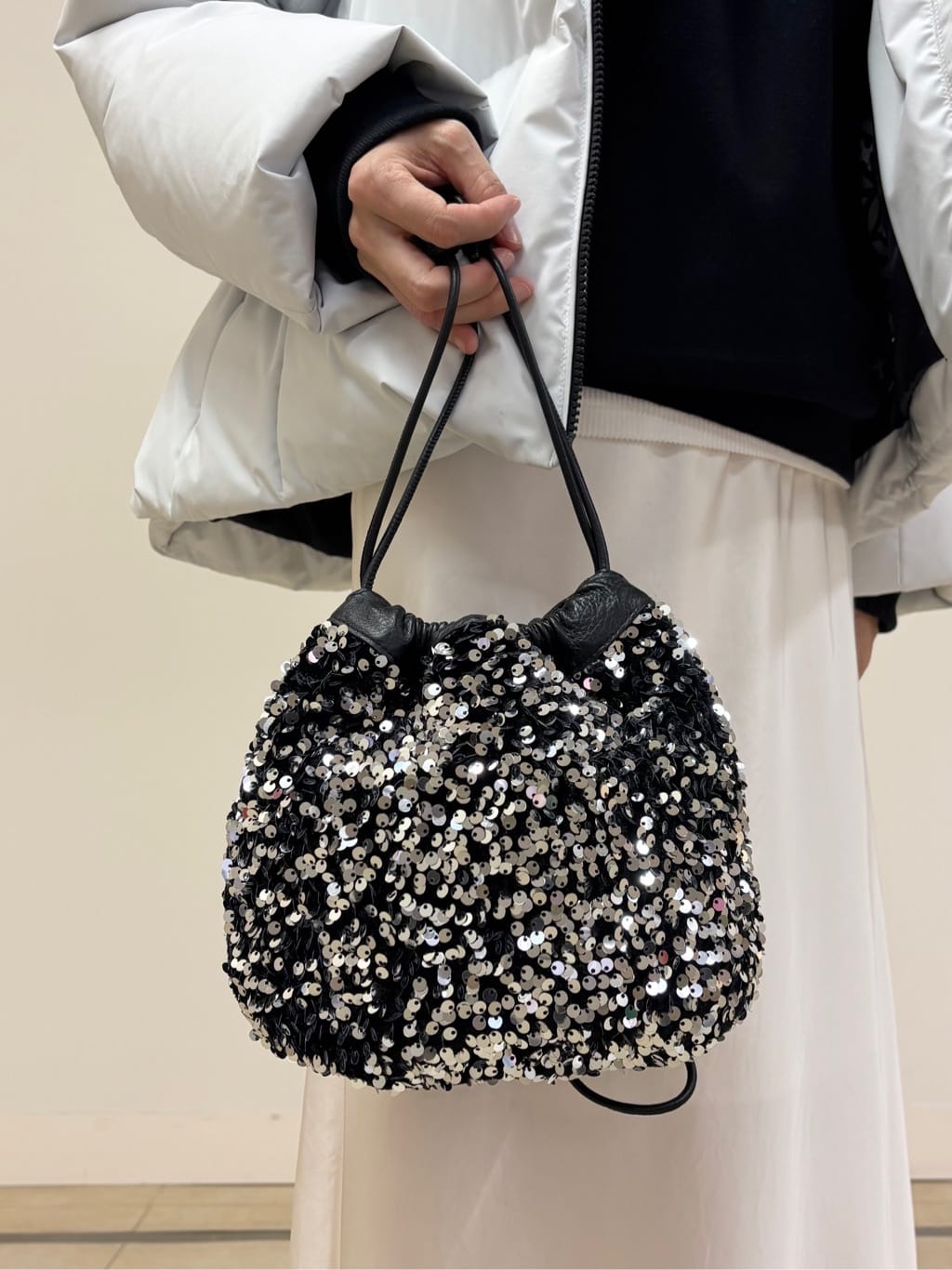 YOKOTAさんの「DRESSTERIOR｜◆【洗える/7色展開】ウォッシャブルコットンカシミヤニット」を使ったコーディネート