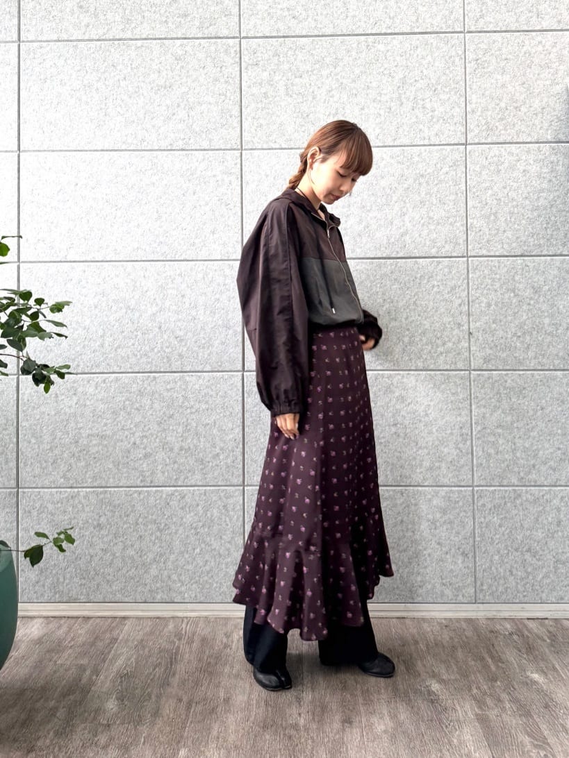 designer yukaさんの「CODE A｜blooming flower wrap skirt」を使ったコーディネート