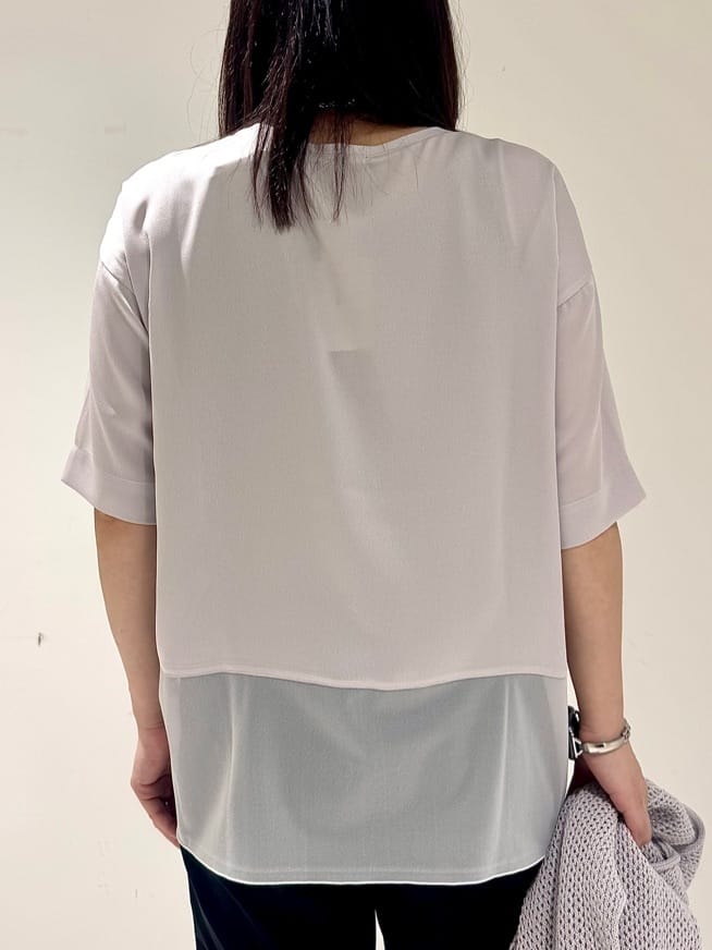 そんさんの「INDIVI｜【洗える】裾シアー半袖トップス」を使ったコーディネート