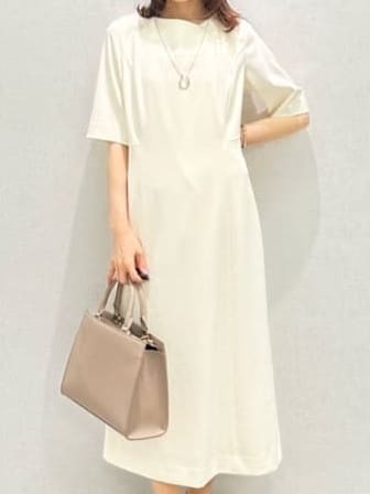 Miwaさんの「UNTITLED｜フープトップネックレス」を使ったコーディネート