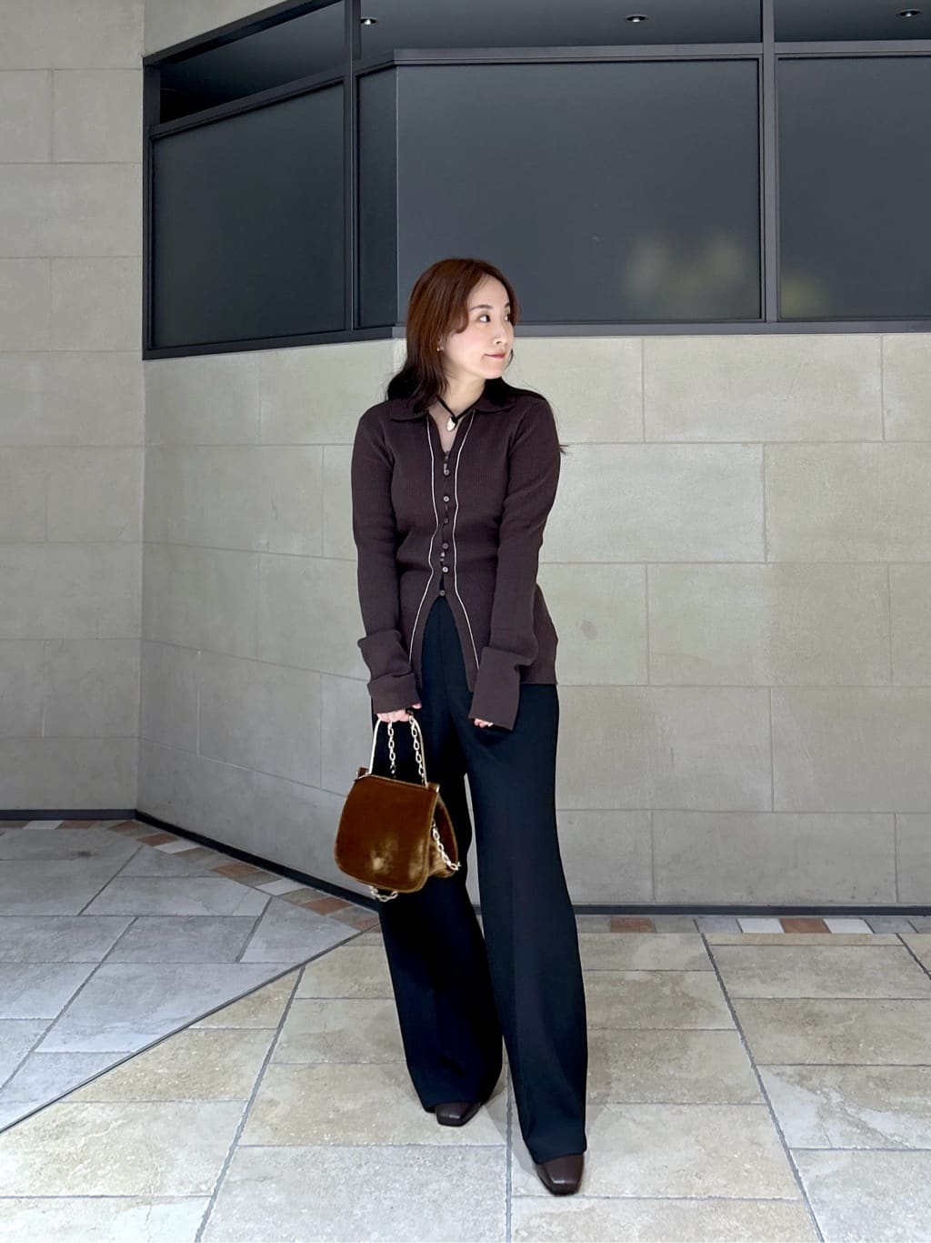 よねさんの「INDIVI｜Comfy SET UP｜イージーストレートワイドパンツ【セットアップ対応／通勤/カセット服】」を使ったコーディネート