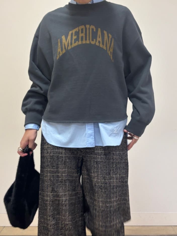 Harukaさんの「DRESSTERIOR｜◆コンパクトフェイクファーバッグ」を使ったコーディネート