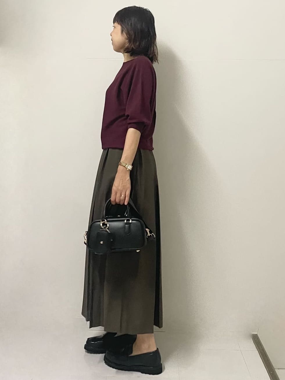 ISOさんの「Dessin｜【洗える】後ろボタンニットプルオーバー七分袖」を使ったコーディネート