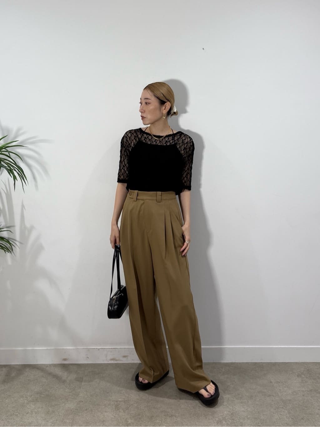 kotakiさんの「INDIVI｜Timeless｜モードスラックス」を使ったコーディネート