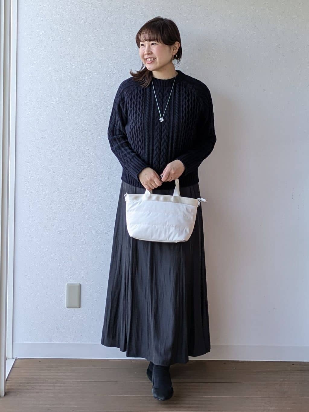 なみきさんの「UNTITLED｜【洗える】スポンディッシュ ケーブル柄ニット」を使ったコーディネート