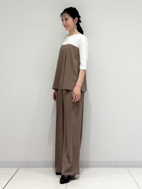 kayoさんの「INDIVI｜【セットアップ可能】ビスチェレイヤード風トップス」を使ったコーディネート