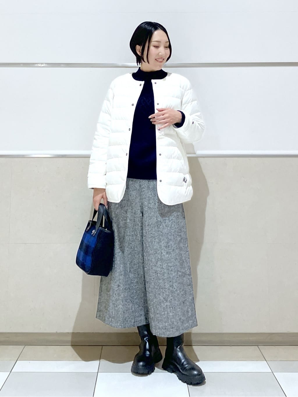 eriko さんの「Dessin｜【撥水・2WAY】ミュラーダウンコートミドル丈」を使ったコーディネート