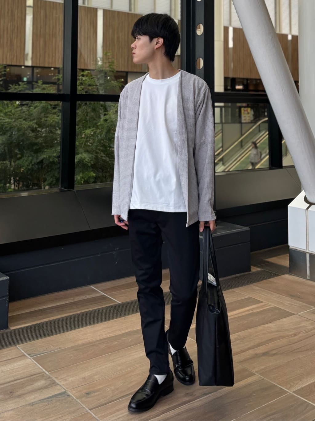 うらしーさんの「THE SHOP TK｜【セットでお買い得！！】長袖カーディガン＋半袖Tシャツ　洗濯機OK/吸水速乾(Tシャツのみ)」を使ったコーディネート