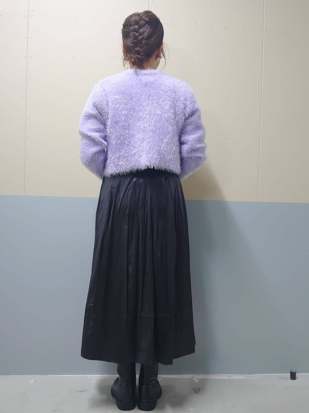 minamiさんの「OPAQUE.CLIP｜シャギーショートカーディガン【洗濯機OK】《6col》」を使ったコーディネート