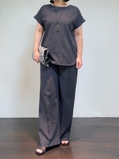 Asamiさんの「UNTITLED｜【セットアップ可/はっ水/通勤】リラククール 半袖ブラウス」を使ったコーディネート