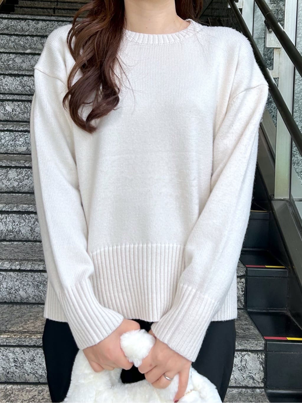 Risaさんの「OPAQUE.CLIP｜ウォームタッチ テーパードパンツ【洗濯機洗OK／ストレッチ】」を使ったコーディネート