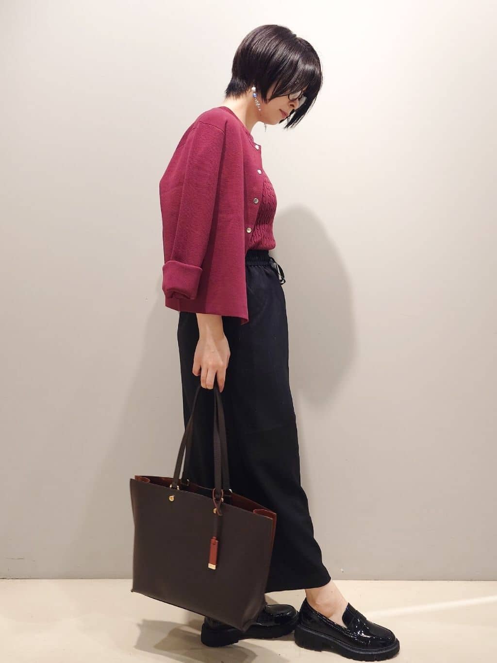 me：)さんの「OPAQUE.CLIP｜ケーブルハーフスリーブニット【UVケア／洗濯機OK】《6col／S～LL》」を使ったコーディネート