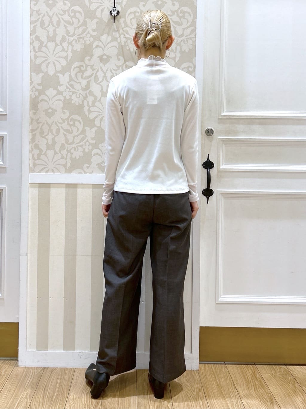 望 愛さんの「grove｜【カセット服】主役級キャミビスチェ」を使ったコーディネート