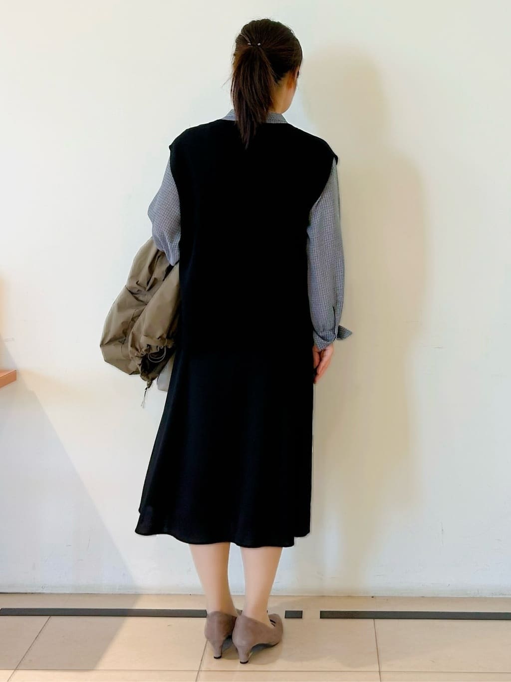 ひーさんの「Reflect｜【ライトアウター／キレイ見え／気軽な羽織に◎】スポーティライトアウター」を使ったコーディネート