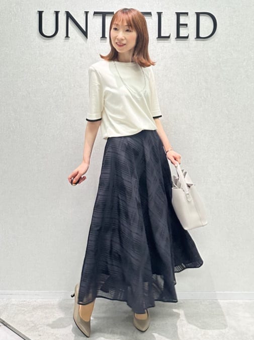 Miwaさんの「UNTITLED｜【アンサンブル可/薄手】ベーシッククルーネックカーディガン」を使ったコーディネート