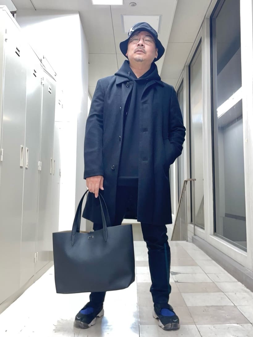 MAKOTO AIさんの「TAKEO KIKUCHI｜カシミヤブレンド ビーバー調ステンカラーコート」を使ったコーディネート