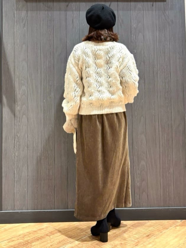 meiさんの「SHOO･LA･RUE｜【S-LL】ふんわり大人の 透かし編みニット」を使ったコーディネート