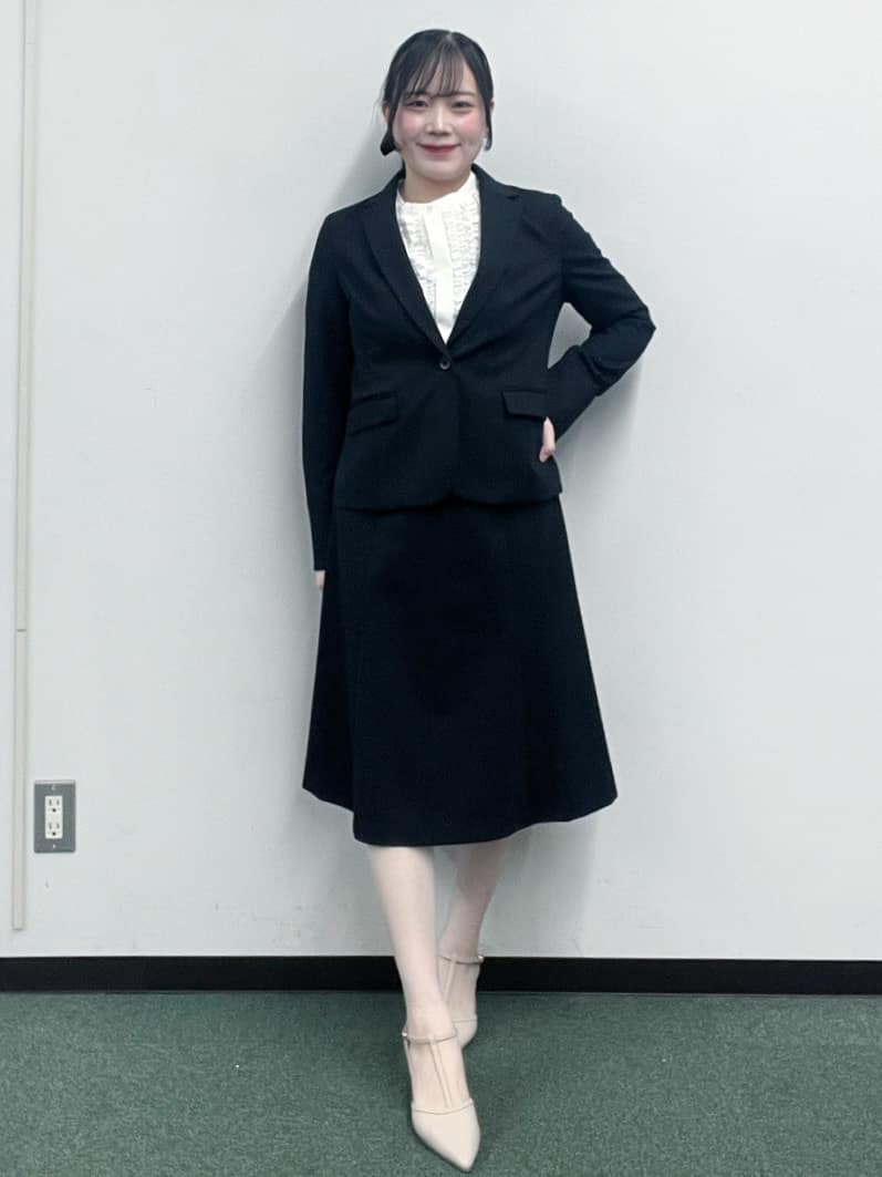 Hitomiさんの「index｜《5色展開／XS-LLサイズ》ストレッチテーラードジャケット／セットアップ対応【イージーアイロン】」を使ったコーディネート