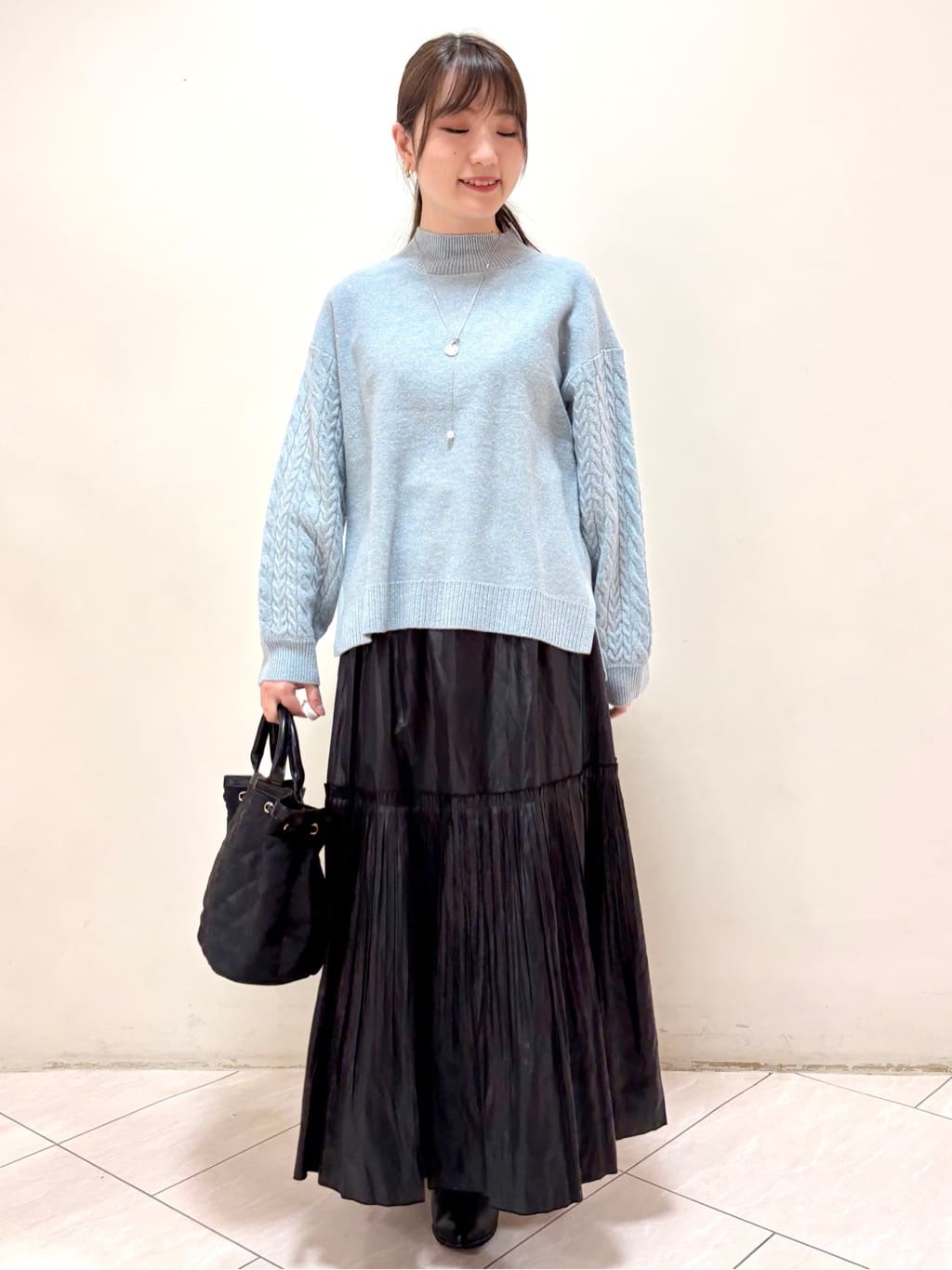 mikiさんの「Reflect｜【腰周りすっきり◎】プリーツギャザースカート」を使ったコーディネート