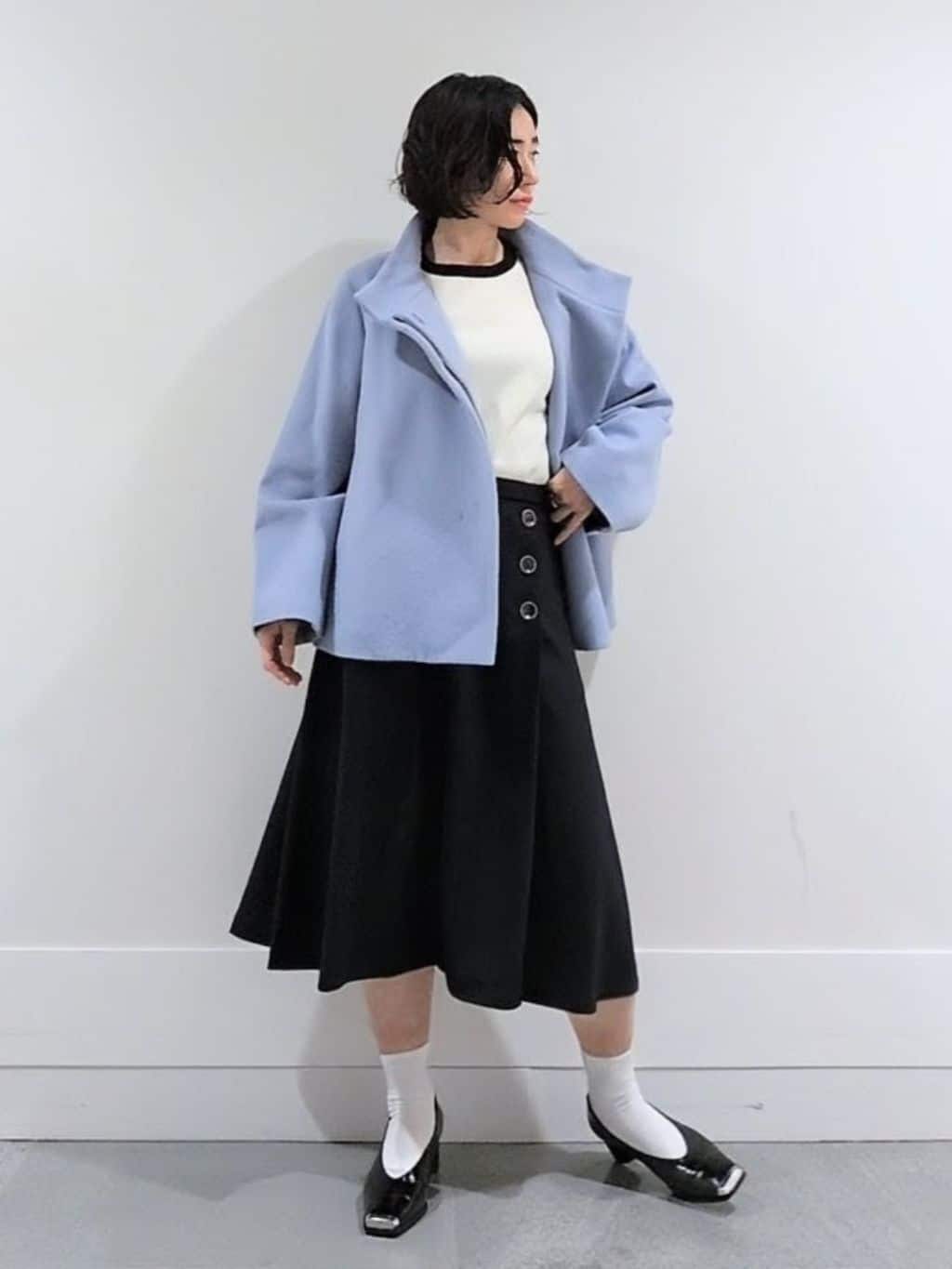 ミズタさんの「UNTITLED｜【着回しが効く／オンオフアウター】ウールショートコート」を使ったコーディネート