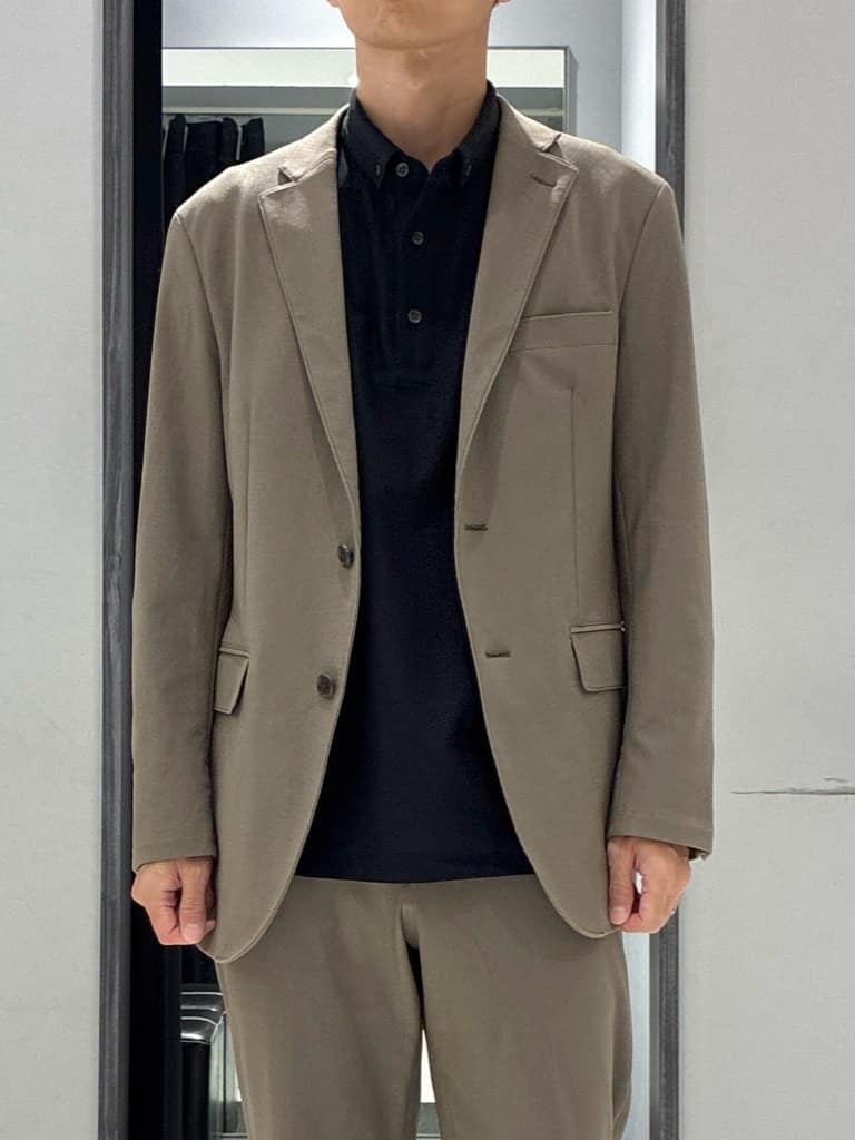わいずみさんの「TAKEO KIKUCHI｜【360&deg;ストレッチ／セットアップ対応】None Of Stress ジャケット」を使ったコーディネート