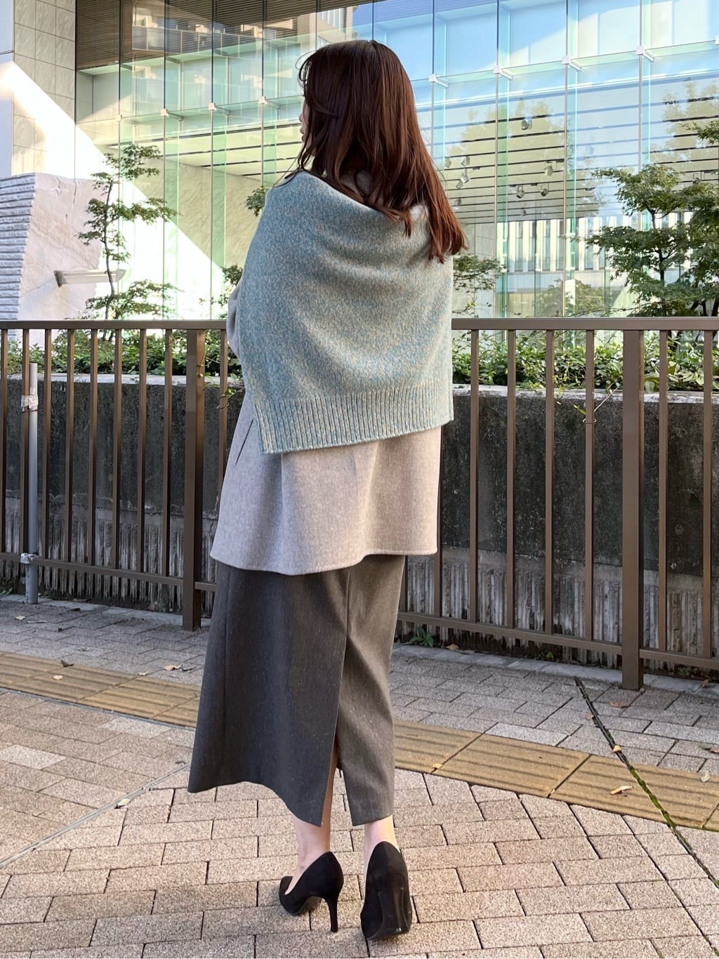 Saekoさんの「UNTITLED｜【ミディ丈/軽やか】セミラグランリバー コート」を使ったコーディネート