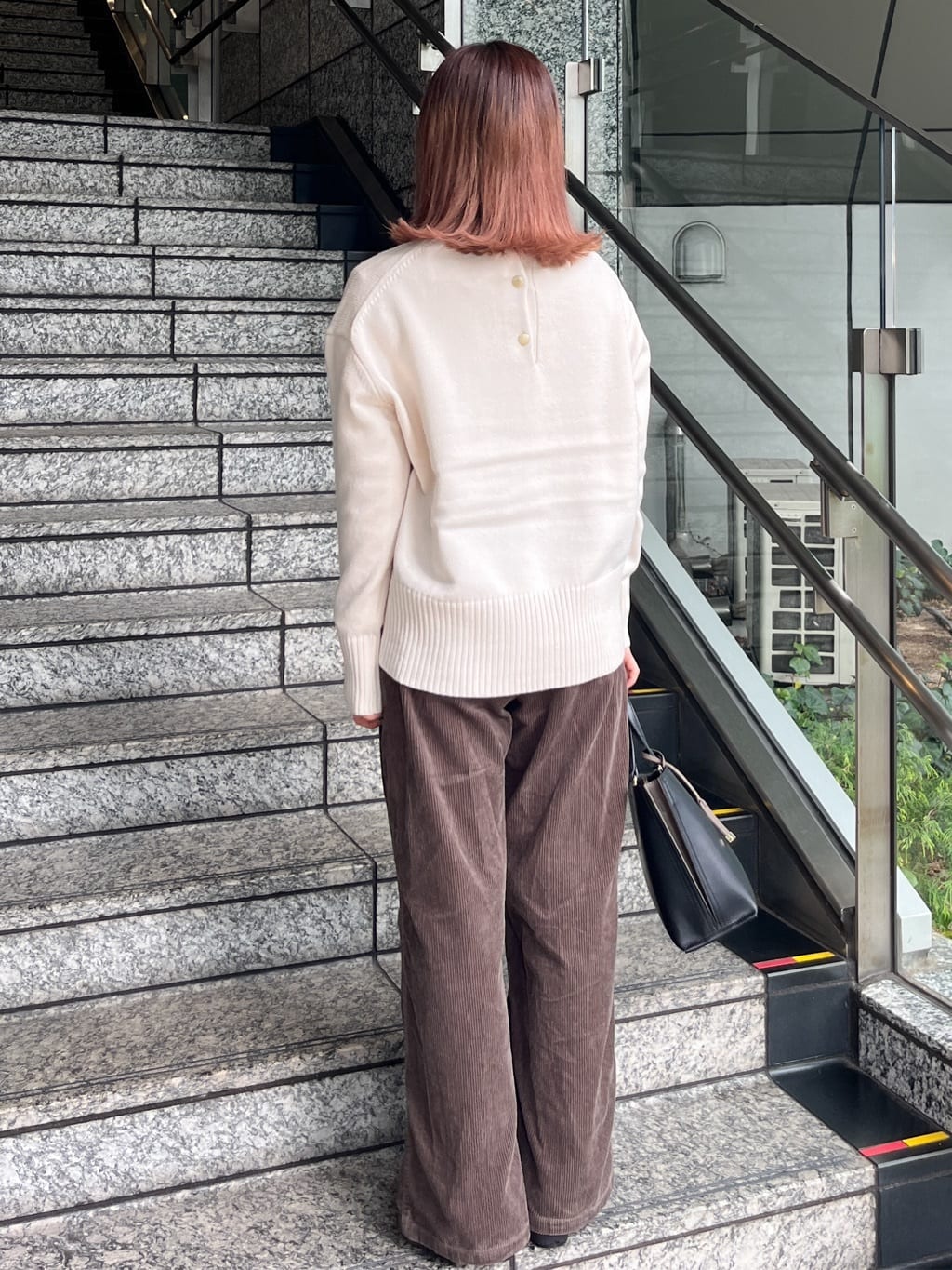 HANNAさんの「OPAQUE.CLIP｜コーデュロイワイドパンツ【洗濯機OK】」を使ったコーディネート