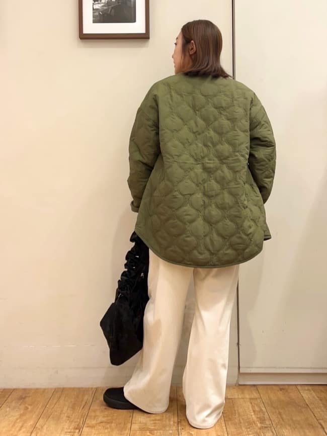 harusakuさんの「SHOO･LA･RUE｜グラフィックアソート裏毛スウェット」を使ったコーディネート