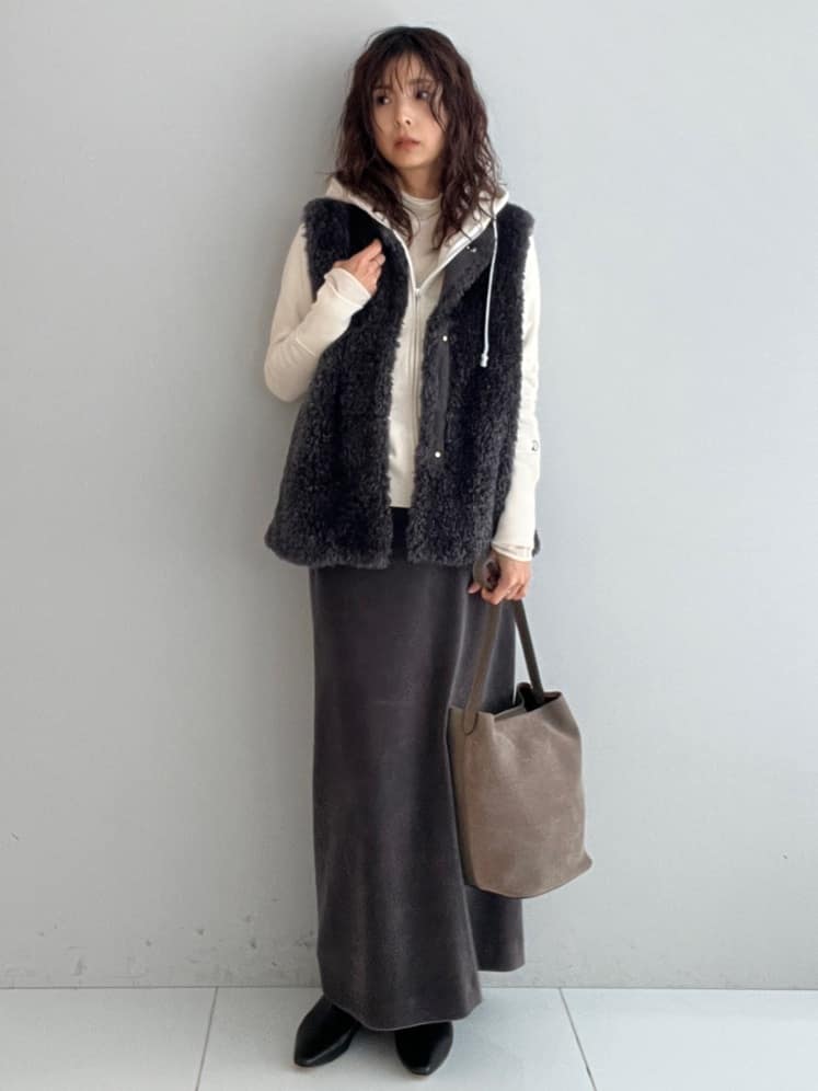 misaさんの「DRESSTERIOR｜◆Dhyana．（ディアナドット）&times;金子綾 ロングブーツ」を使ったコーディネート