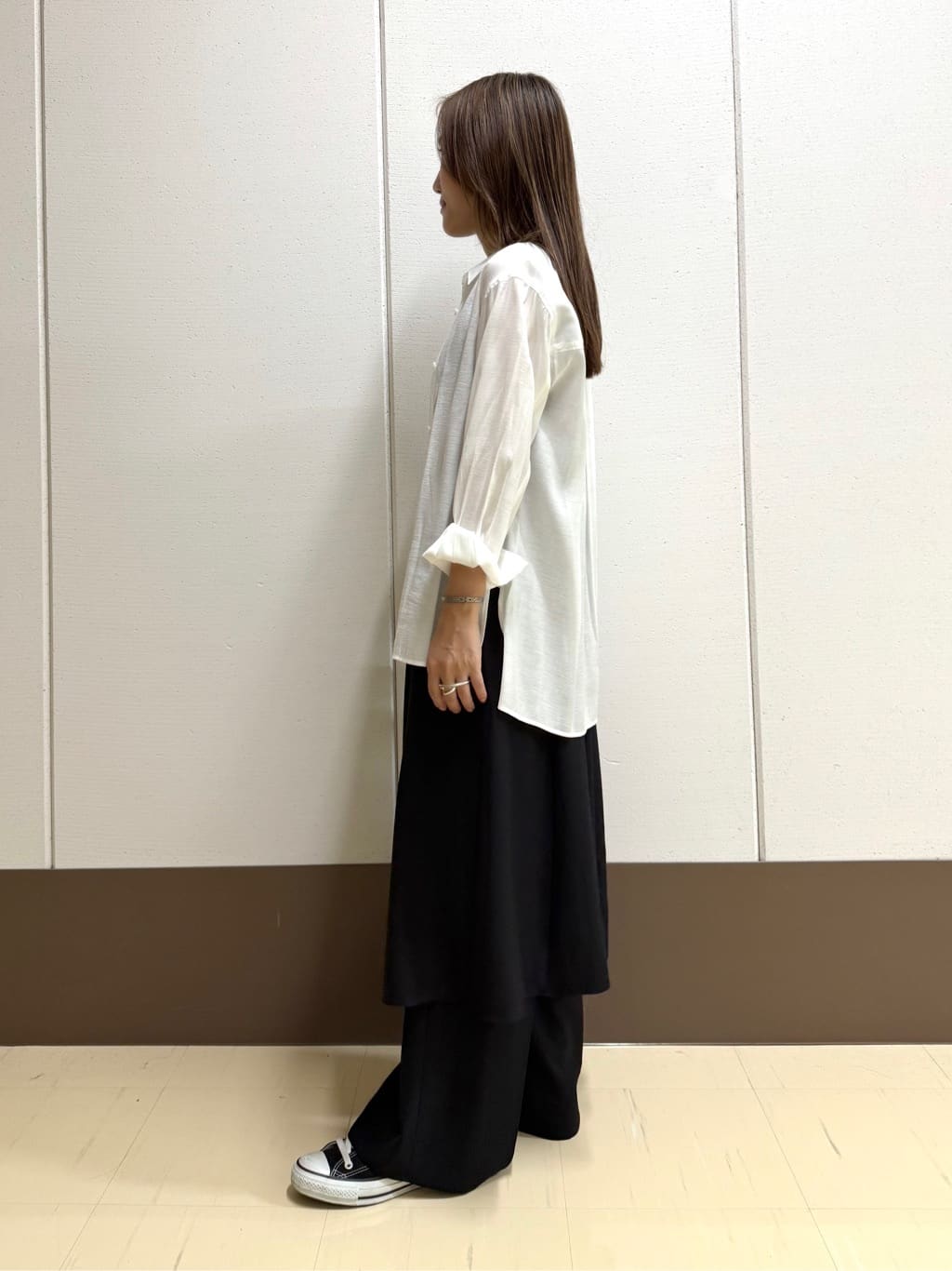 mamiさんの「INDIVI｜【美シルエット】ノースリーブワンピース」を使ったコーディネート