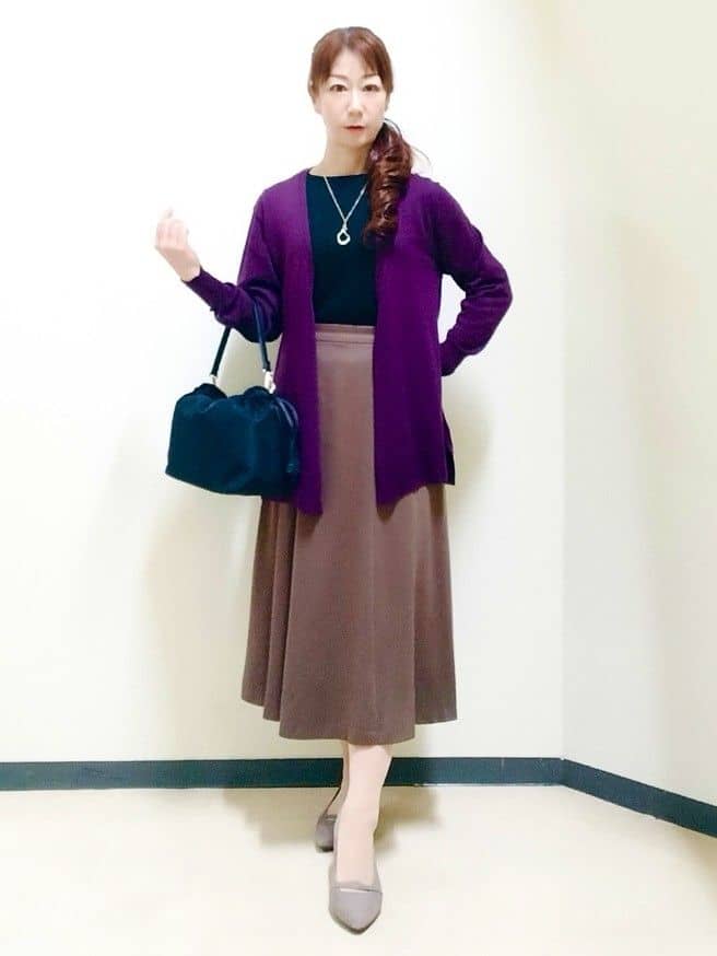 花さんの「Reflect｜【通勤】スエードライクフレアスカート」を使ったコーディネート